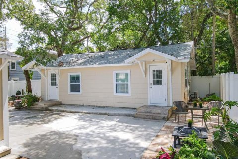Studio in Clearwater, Florida № 2233813