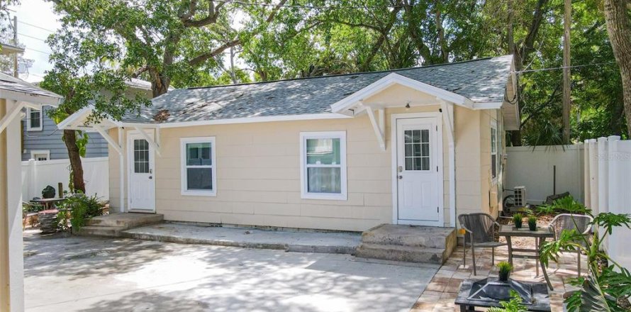 Studio in Clearwater, Florida № 2233813