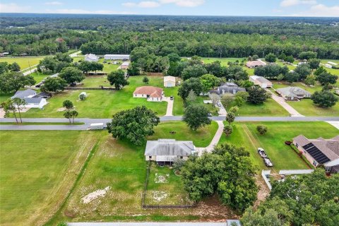 House in Lady Lake, Florida 3 bedrooms, 192.87 sq.m. № 1899726 - photo 28