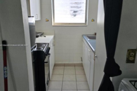 Condominio en venta en Miami Beach, Florida, 37.16 m2 № 1641655 - foto 3