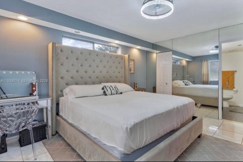 Condominio en venta en Oakland Park, Florida, 2 dormitorios, 107.77 m2 № 1995923 - foto 15