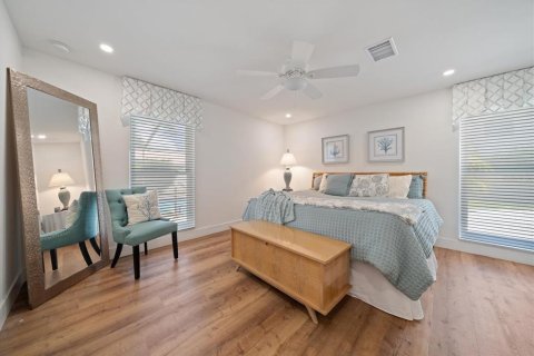 Casa en venta en Largo, Florida, 4 dormitorios, 188.41 m2 № 1877330 - foto 21