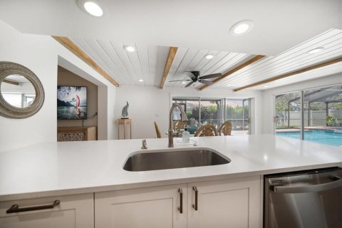 Casa en venta en Largo, Florida, 4 dormitorios, 188.41 m2 № 1877330 - foto 14