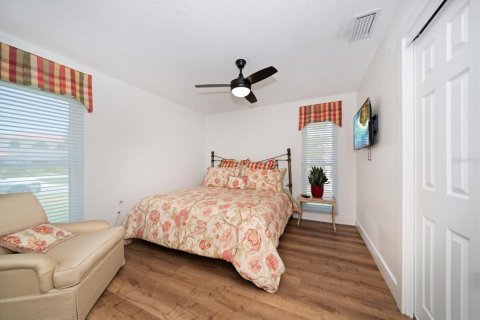 Casa en venta en Largo, Florida, 4 dormitorios, 188.41 m2 № 1877330 - foto 28