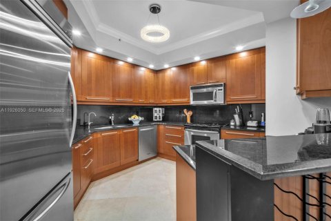 Condo in Fort Lauderdale, Florida, 1 bedroom № 1986086 - photo 6