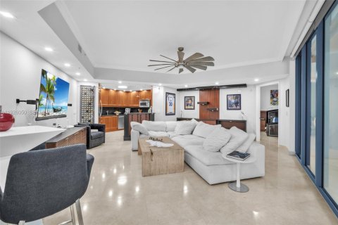 Condo in Fort Lauderdale, Florida, 1 bedroom № 1986086 - photo 9