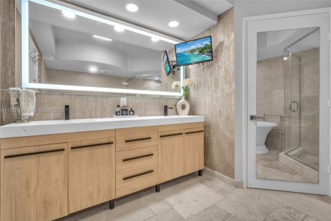 Condo in Fort Lauderdale, Florida, 1 bedroom № 1986086 - photo 24