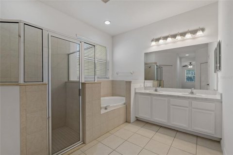 House in Riverview, Florida 5 bedrooms, 273.32 sq.m. № 1805513 - photo 17