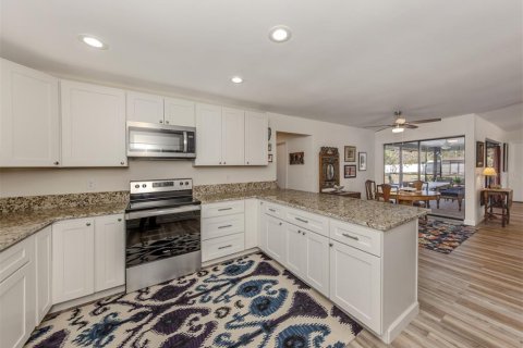 House in North Port, Florida 3 bedrooms, 164.53 sq.m. № 1734073 - photo 20
