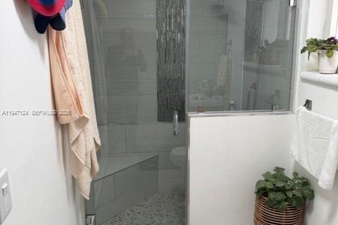 Casa en venta en Miami, Florida, 3 dormitorios, 123.65 m2 № 2003272 - foto 8