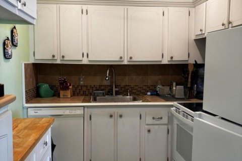 Condo à West Palm Beach, Floride, 2 chambres  № 2301010
