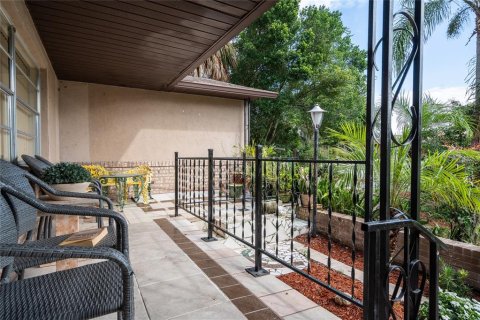 Casa en venta en Deltona, Florida, 3 dormitorios, 149.67 m2 № 1899862 - foto 3