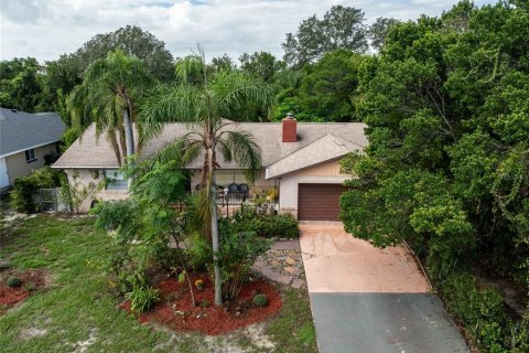 Casa en venta en Deltona, Florida, 3 dormitorios, 149.67 m2 № 1899862 - foto 2