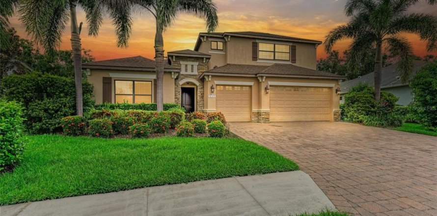 Casa en Bradenton, Florida 4 dormitorios, 306.39 m2 № 1898917