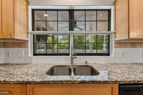 Casa en venta en Lake Mary, Florida, 4 dormitorios, 241.17 m2 № 2259534 - foto 21