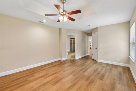 Casa en venta en Lake Mary, Florida, 4 dormitorios, 241.17 m2 № 2259534 - foto 30
