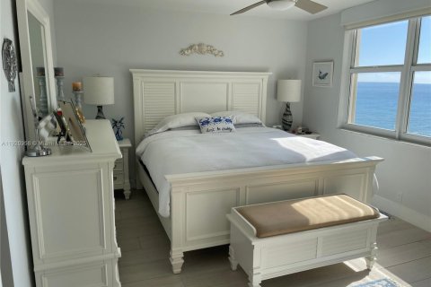 Condominio en venta en Pompano Beach, Florida, 2 dormitorios, 105.91 m2 № 1975263 - foto 16