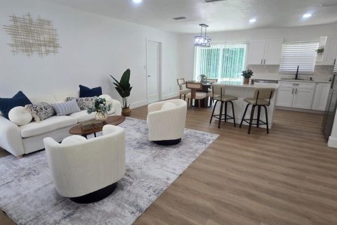 Casa en venta en Gainesville, Florida, 3 dormitorios, 108.14 m2 № 1906290 - foto 7