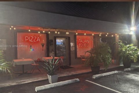 Immobilier commercial à vendre à Deerfield Beach, Floride № 2056615 - photo 4