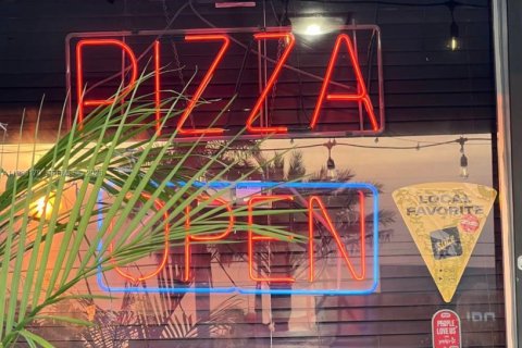 Immobilier commercial à vendre à Deerfield Beach, Floride № 2056615 - photo 2