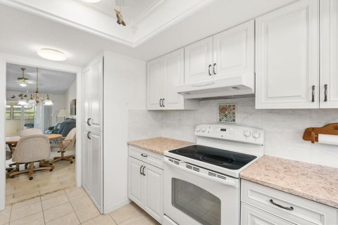 Casa en venta en Bradenton, Florida, 2 dormitorios, 102.01 m2 № 1659074 - foto 10