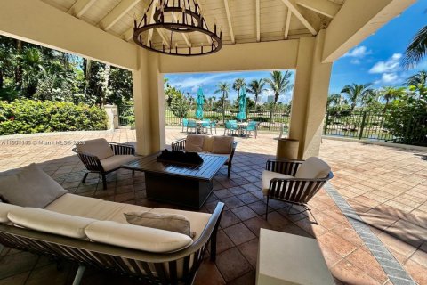 Condo in Aventura, Florida, 2 bedrooms № 1967824 - photo 19