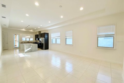 Villa ou maison à louer à Orlando, Floride: 3 chambres, 157.75 m2 № 1746876 - photo 5