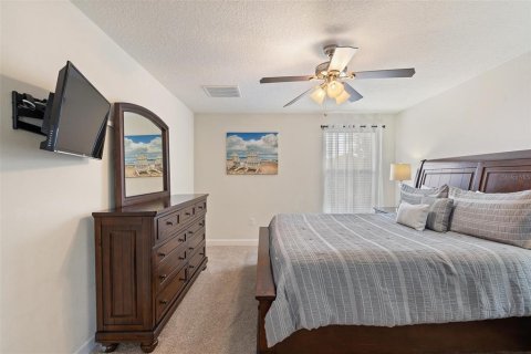 Casa en venta en Davenport, Florida, 6 dormitorios, 284.56 m2 № 1916398 - foto 30