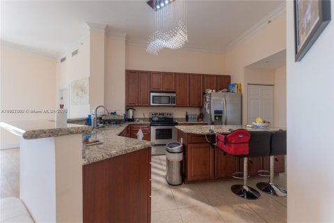 Condo in Aventura, Florida, 2 bedrooms  № 1857397 - photo 15