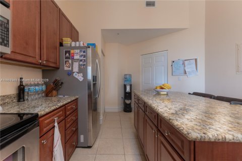 Condo in Aventura, Florida, 2 bedrooms  № 1857397 - photo 18