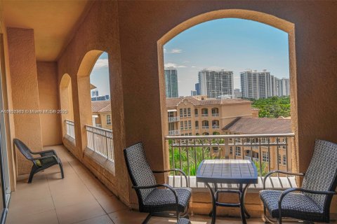 Condo in Aventura, Florida, 2 bedrooms  № 1857397 - photo 11