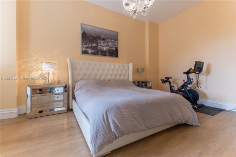 Condo in Aventura, Florida, 2 bedrooms  № 1857397 - photo 25