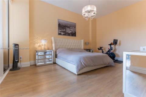 Condo in Aventura, Florida, 2 bedrooms  № 1857397 - photo 22