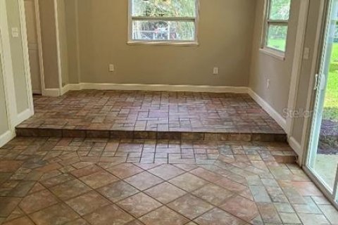 House in Orlando, Florida 4 bedrooms, 130.06 sq.m. № 1777950 - photo 9