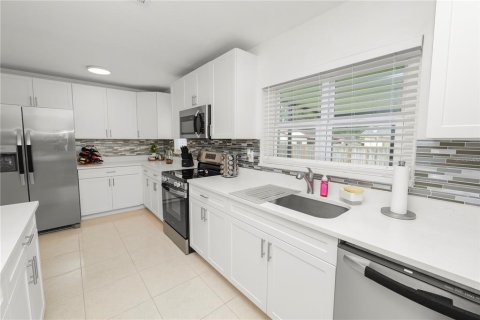 House in Lakeland, Florida 3 bedrooms, 124.12 sq.m. № 1907013 - photo 23