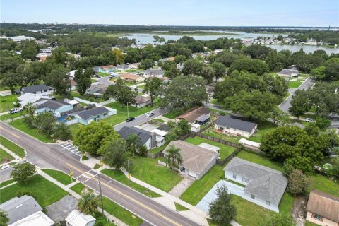 House in Lakeland, Florida 3 bedrooms, 124.12 sq.m. № 1907013 - photo 5
