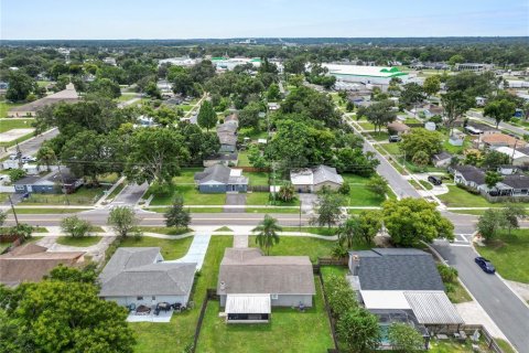 House in Lakeland, Florida 3 bedrooms, 124.12 sq.m. № 1907013 - photo 13
