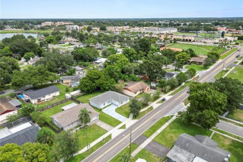 House in Lakeland, Florida 3 bedrooms, 124.12 sq.m. № 1907013 - photo 6