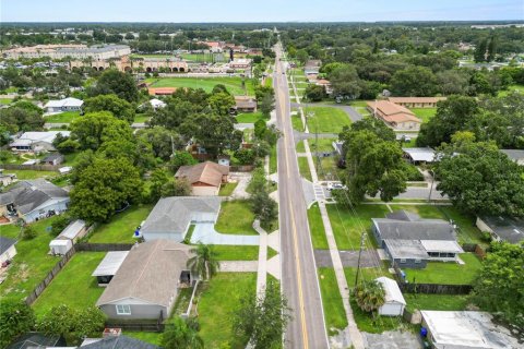 House in Lakeland, Florida 3 bedrooms, 124.12 sq.m. № 1907013 - photo 8
