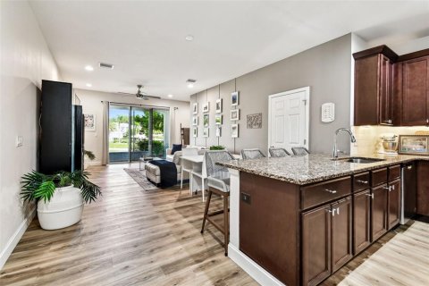 Townhouse in Clearwater, Florida 3 bedrooms, 148.92 sq.m. № 1766148 - photo 5