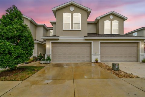 Townhouse in Clearwater, Florida 3 bedrooms, 148.92 sq.m. № 1766148 - photo 1