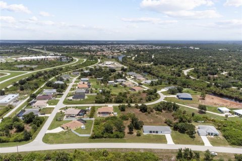 Casa en venta en Port Charlotte, Florida, 3 dormitorios, 151.06 m2 № 1248221 - foto 2