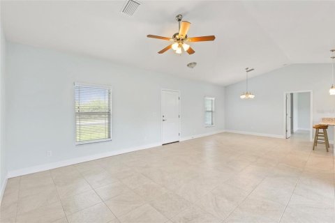 Casa en venta en Port Charlotte, Florida, 3 dormitorios, 151.06 m2 № 1248221 - foto 10