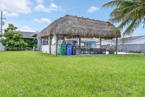 Villa ou maison à vendre à Margate, Floride: 3 chambres, 158.21 m2 № 2087860 - photo 12