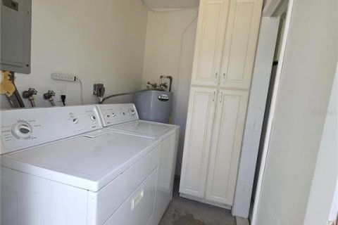 Купить виллу или дом в Делтона, Флорида 8 комнат, 95.13м2, № 2167248 - фото 25