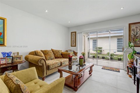 Condominio en venta en Boca Raton, Florida, 2 dormitorios, 84.36 m2 № 2032794 - foto 10