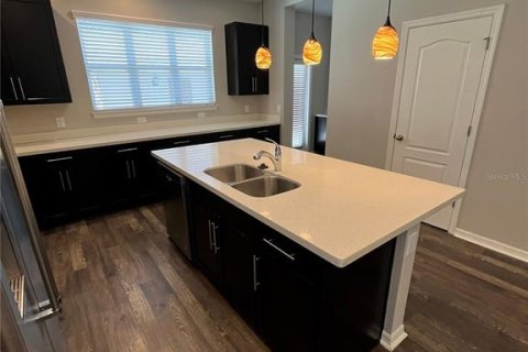 Townhouse in Windermere, Florida 3 bedrooms, 159.05 sq.m. № 1819274 - photo 4