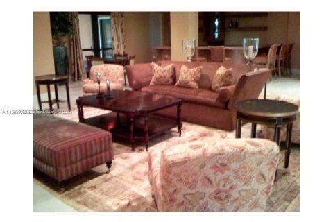 Condominio en alquiler en Coral Gables, Florida, 2 dormitorios, 115.76 m2 № 2024917 - foto 27