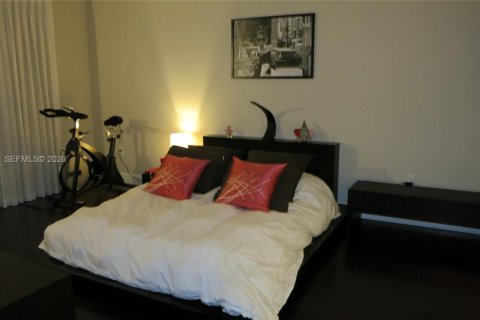 Condominio en alquiler en Coral Gables, Florida, 2 dormitorios, 115.76 m2 № 2024917 - foto 6