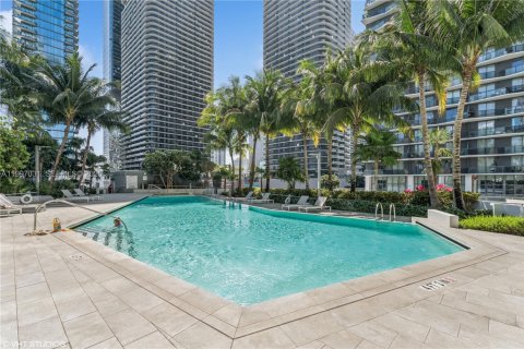 Condominio en alquiler en Miami, Florida, 2 dormitorios, 128.48 m2 № 2058777 - foto 15